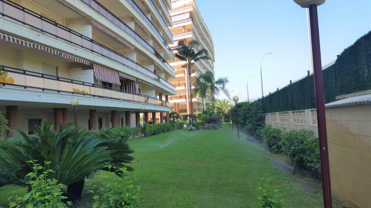 Salinas Gandia - Solo Alquiler Familias Apartment ภายนอก รูปภาพ